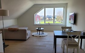 verzorgde studio met buitenzwembad in middelkerke
